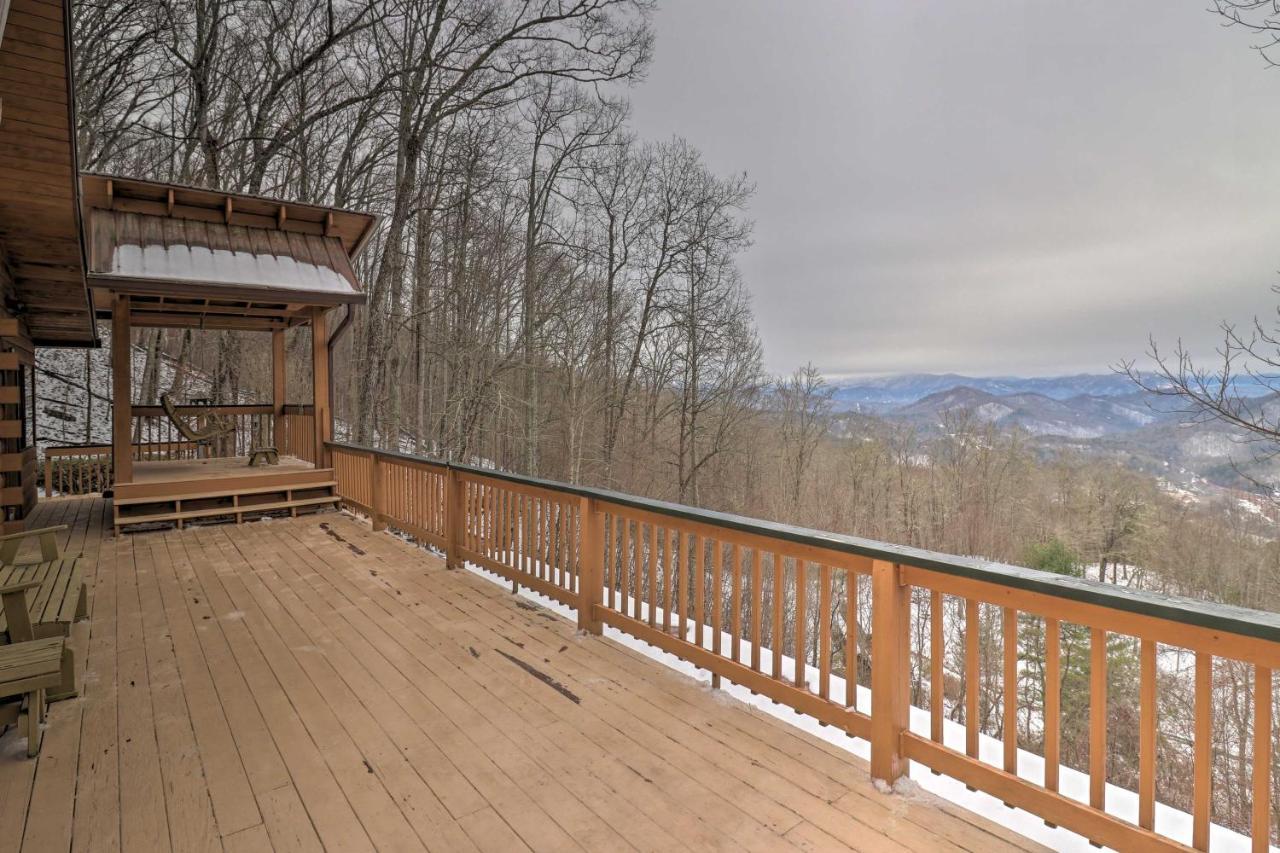 Smoky Mountain Cabin With Hot Tub And Views! Bryson City Exterior photo