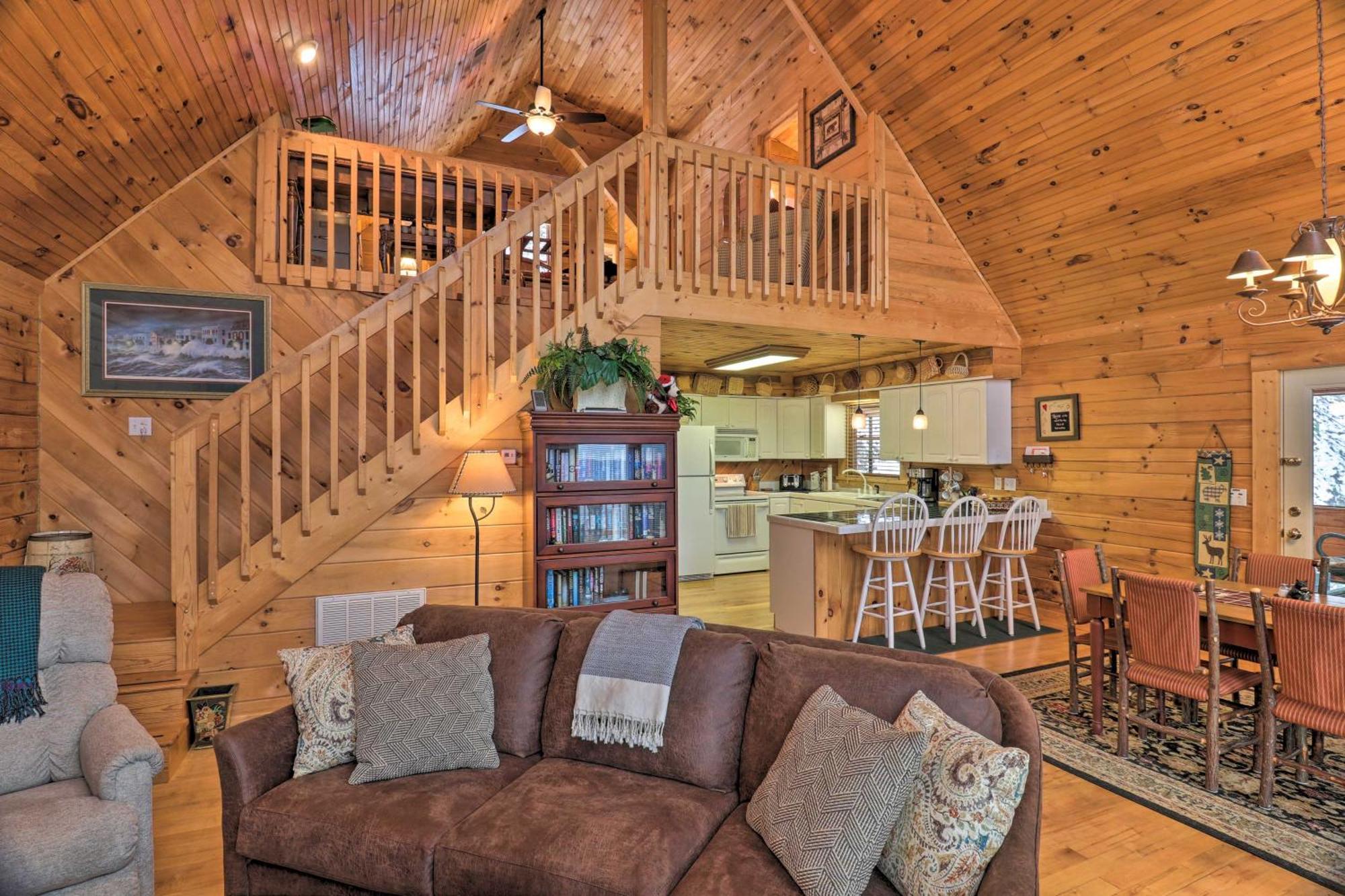 Smoky Mountain Cabin With Hot Tub And Views! Bryson City Exterior photo